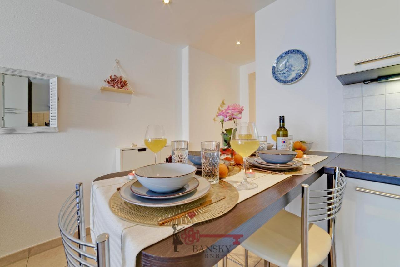'Cuore Di Rose' Parking - Welcome Set, Netflix, For 4 Persons -By Easylife Swiss Lugano Ngoại thất bức ảnh