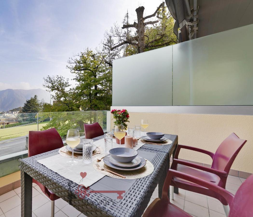 'Cuore Di Rose' Parking - Welcome Set, Netflix, For 4 Persons -By Easylife Swiss Lugano Ngoại thất bức ảnh