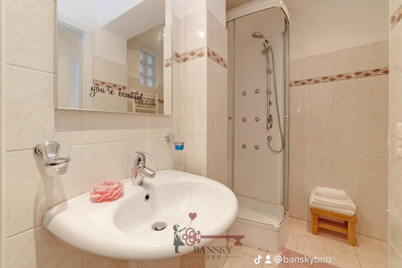 'Cuore Di Rose' Parking - Welcome Set, Netflix, For 4 Persons -By Easylife Swiss Lugano Ngoại thất bức ảnh